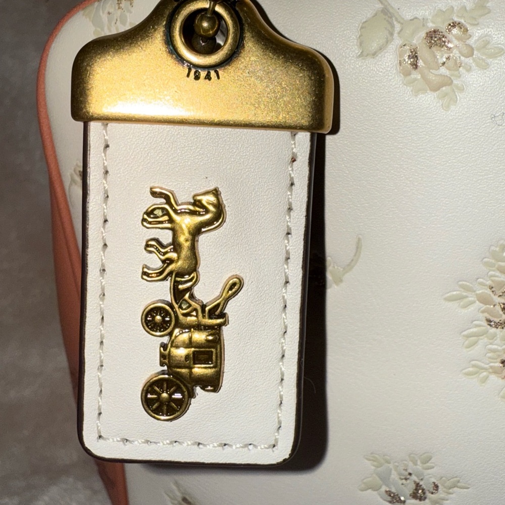 Limited Disney x Coach Minnie Mouse Kisslock Bag Cream & Pink Floral Print New! - Picture 7 of 17